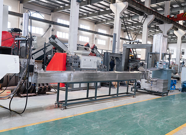 PET Side Feeder Pelletizing Line With Strand Cutting-fangsheng PET Side Feeder Pelletizing Line With Strand Cutting-fangsheng